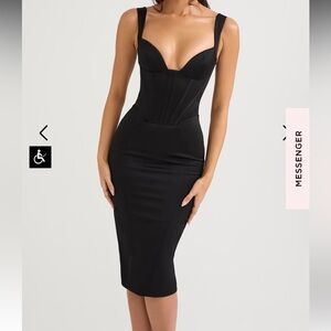 House of CB FIORELLA Dress BLACK
SATIN CORSET MIDI DRESS